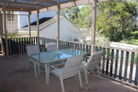 Australian Home Away At Doncaster Grange Park - Stayed 3