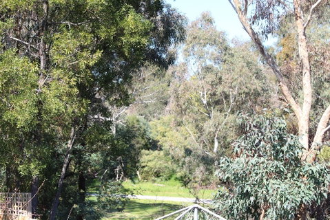 Australian Home Away At Doncaster Grange Park - Stayed 5