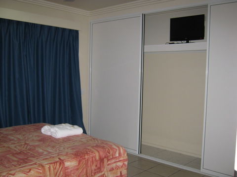 Emu Park Motel - Stayed 6