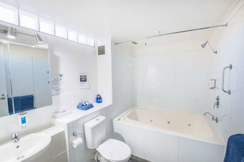 MAS Country Riverboat Lodge Motor Inn - Stayed 7