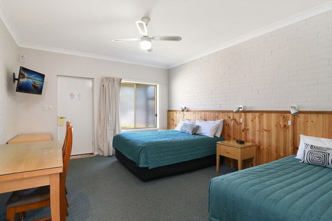 Catalina Motel Lake Macquarie - Stays Accommodation 6