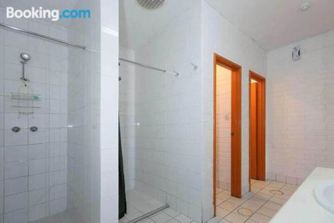 The Witchs Hat - Stayed 6