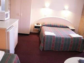 Cedar Lodge Motel - Stayed 3