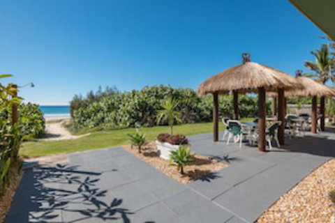 Bilinga Beach Motel - Stays Accommodation 0