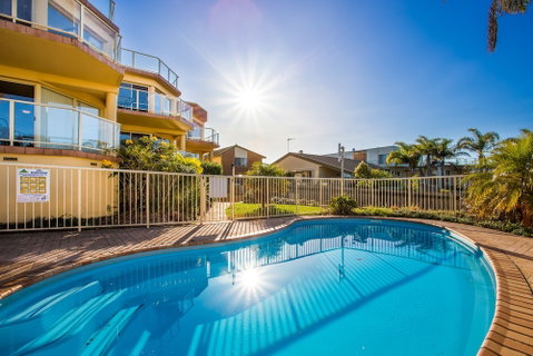 Baywatch Luxury Apartments - Stayed 3
