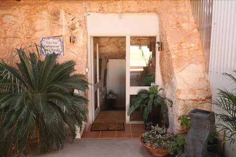 Underground Bed And Breakfast - Stayed 1