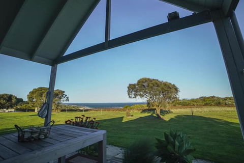 Bear Gully Coastal Cottages - Stayed 7