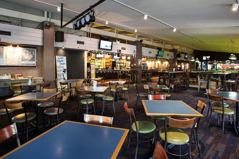 Burvale Hotel - Stayed 7