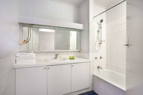 Burvale Hotel - Stayed 4