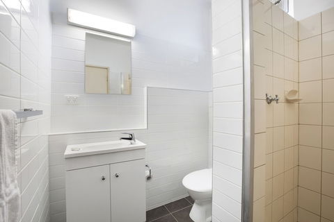 Meadow Inn Hotel-Motel - Stayed 2