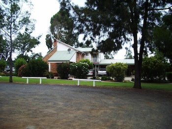 Park House Motor Inn - Stayed 1