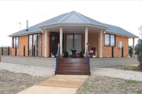Aurora Cottages - Stays Accommodation 0
