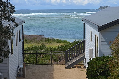 Tuross Beach Cabins & Campsites - Stays Accommodation 3