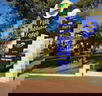 Flag Motor Lodge - Stayed
