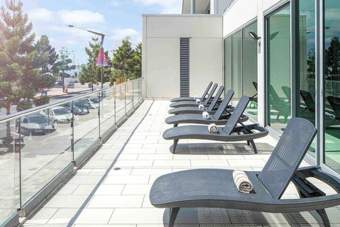 Novotel Geelong - Stays Accommodation 4