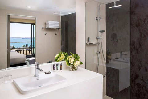 Novotel Geelong - Stays Accommodation 7