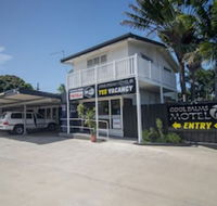 Cool Palms Motel