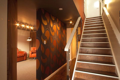 Albany Waves - Stayed 3