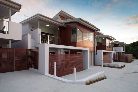 Albany Waves - Stayed 2