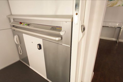 Albany Waves - Stayed 5