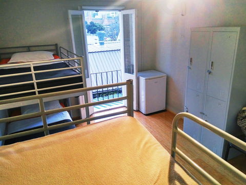 Asylum Sydney Backpackers Hostel - Stays Accommodation 6