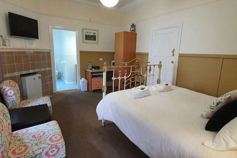 Coppers Hill Private Accommodation - Stayed 4