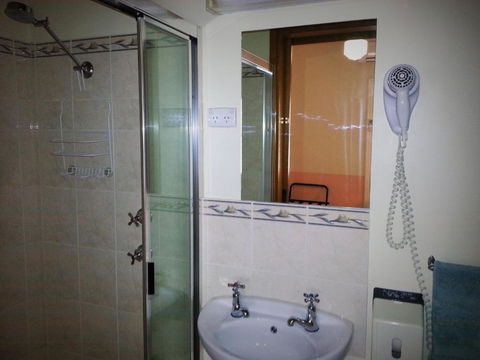 Sonbern Lodge Motel - Stayed 1