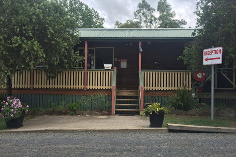 Sandy Hollow Tourist Park - Stayed 2