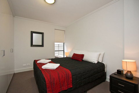 The Star Apartments - Stayed 2