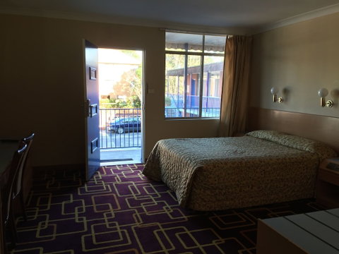 Ashfield Motor Inn - Stays Accommodation 3