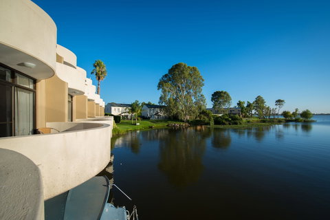 Capri Waters Country Club - Stays Accommodation 1