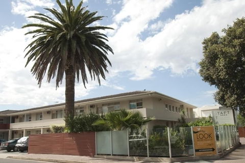 Taft Motor Inn - Stayed 1