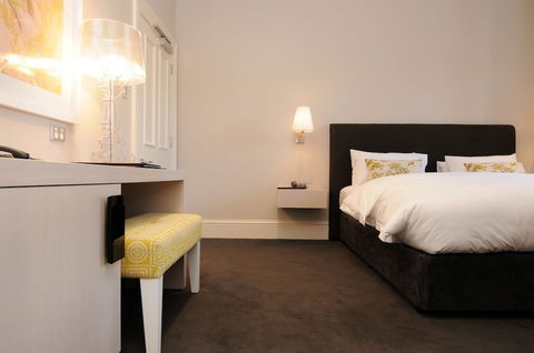 5 Rooms At The Stirling Hotel - Stayed 4