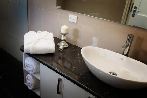 The Customs House B&B - Stays Accommodation 6