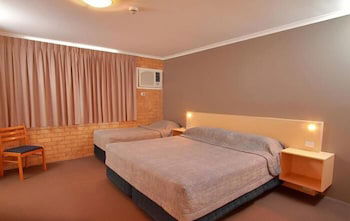 Morayfield Tavern & Motel - Stayed 2