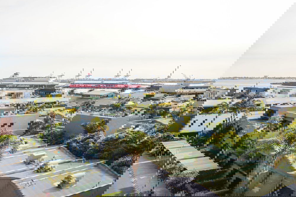 Port Melbourne VIC Stayed