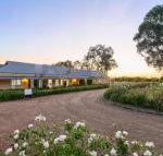 Vinden Estate Homestead - Stayed