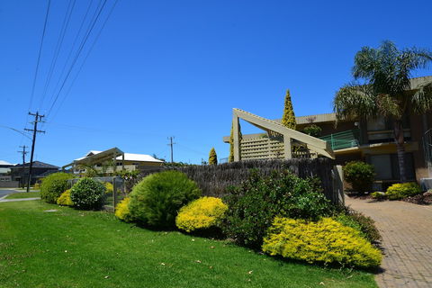 Emmanuel Holiday Apartments - Stayed 0