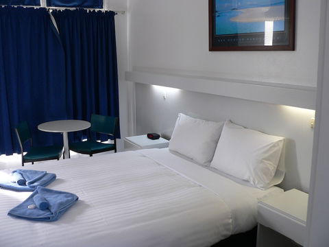 Ship Inn Motel - Stays Accommodation 5