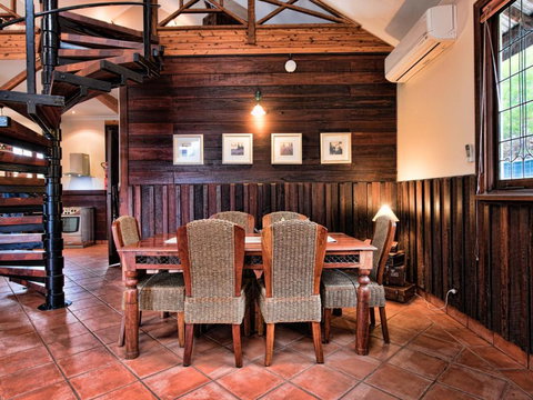 Oak Tree Barn Bridgetown - Stayed 1