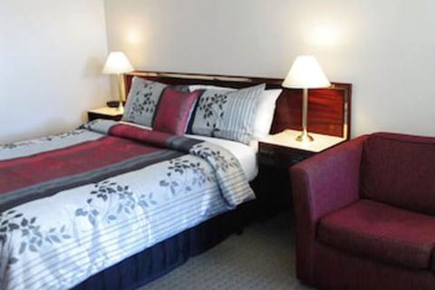 Southern Comfort Motor Inn - Stayed 5