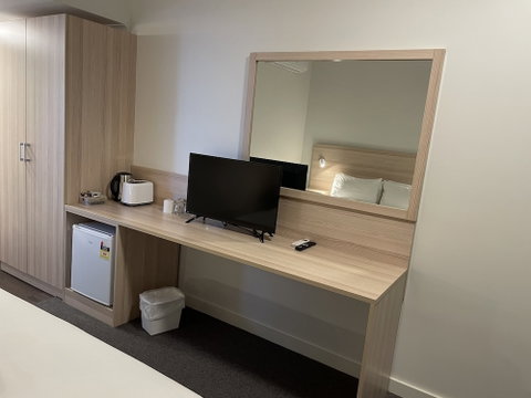 Roxby Downs Motor Inn - Stayed 4