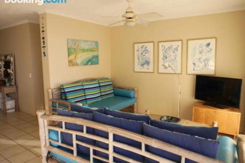 Cylinder Cove 1 - Stayed 6