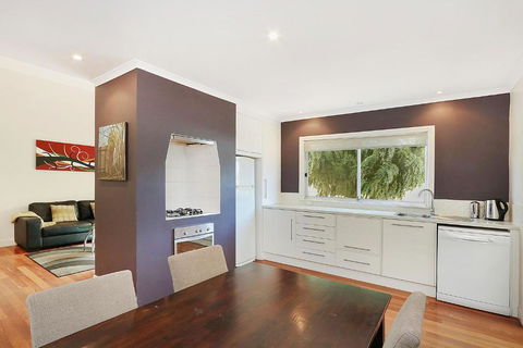 Townhouse 3 - Stays Accommodation 3