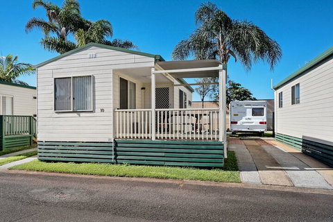 Melaleuca Caravan Park - Stays Accommodation 4