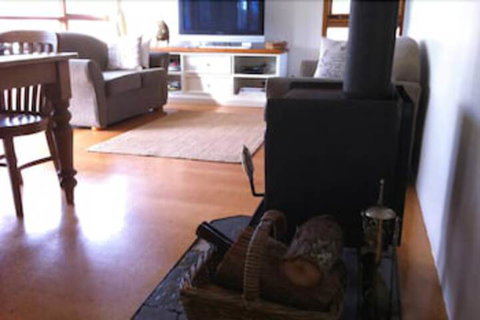 The Shelter B&B - Stayed 6