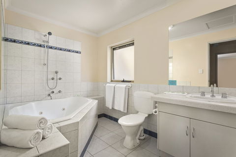 Elphin Motel & Serviced Apartments - Stayed 3