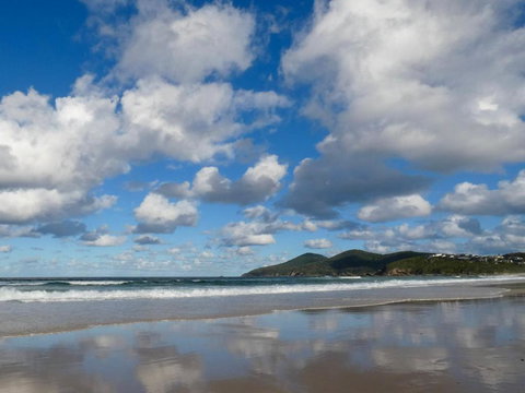 CHILL OUT BEACH HOUSE At FORSTER - Stays Accommodation 2