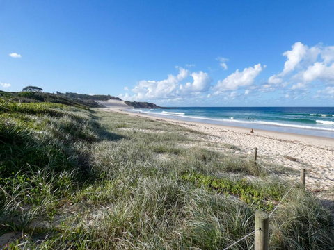 CHILL OUT BEACH HOUSE At FORSTER - Stays Accommodation 6