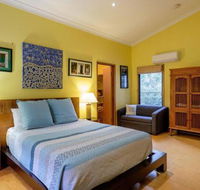 Five Bimba Tractor House - Stayed